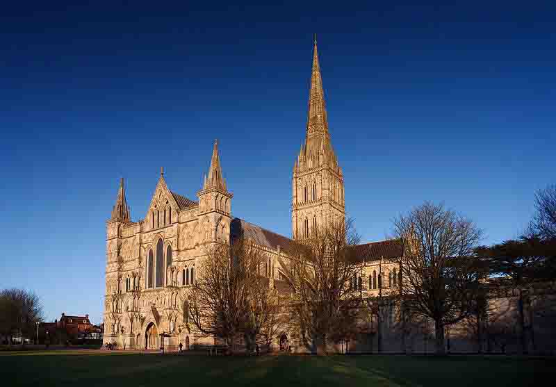 Beautiful Cathedrals And Churches In UK That Thais Love To Visit