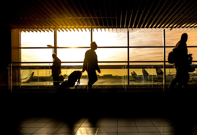 Can I enter Thailand through the airport or not?