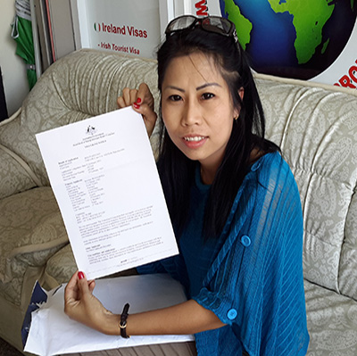 thai lady with tourist visa for australia