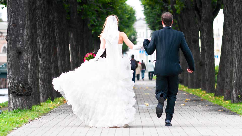 How long is an Australian Fiancee visa for and what do we do after marriage in Australia?